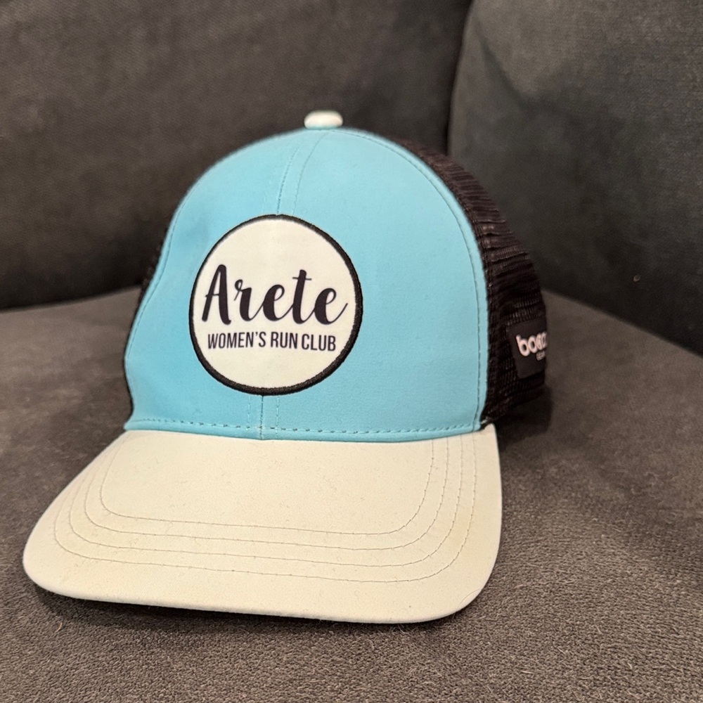 Boco Gear Arete Women’s Run Club Trucker Hat Blue/Black